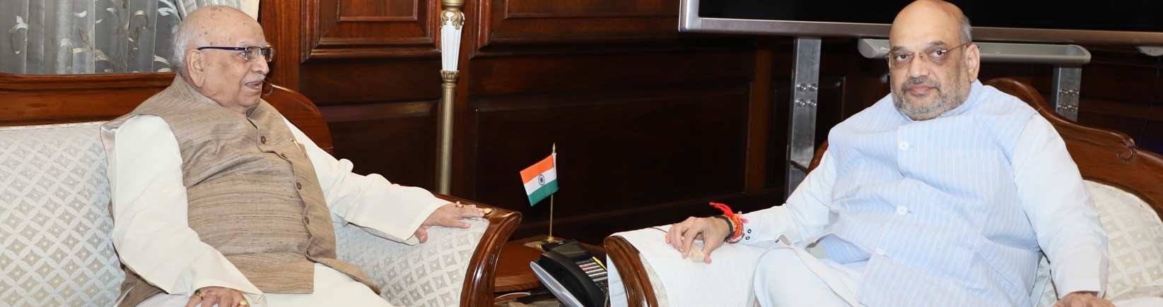 बिहार के राज्यपाल श्री लाल जी टंडन ने दिनांक 12 जून, 2019 को नई दिल्ली में केंद्रीय गृह मंत्री श्री अमित शाह से मुलाकात करते हुए