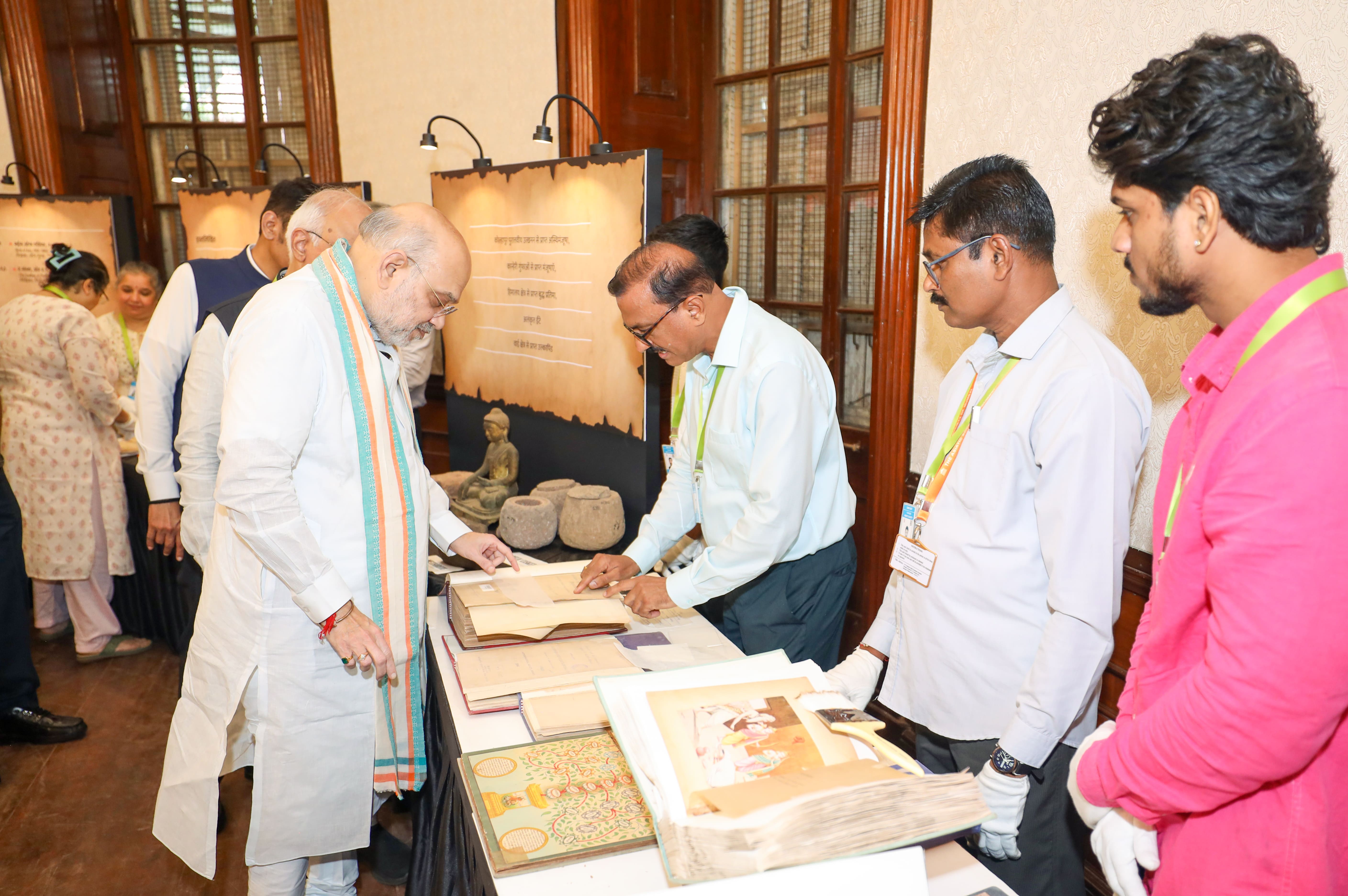 Union Home Minister and Minister of Cooperation Shri Amit Shah inaugurates ‘Ganesh Gyanarthi Exhibition’ organised by the Asiatic Society of Mumbai in Mumbai
