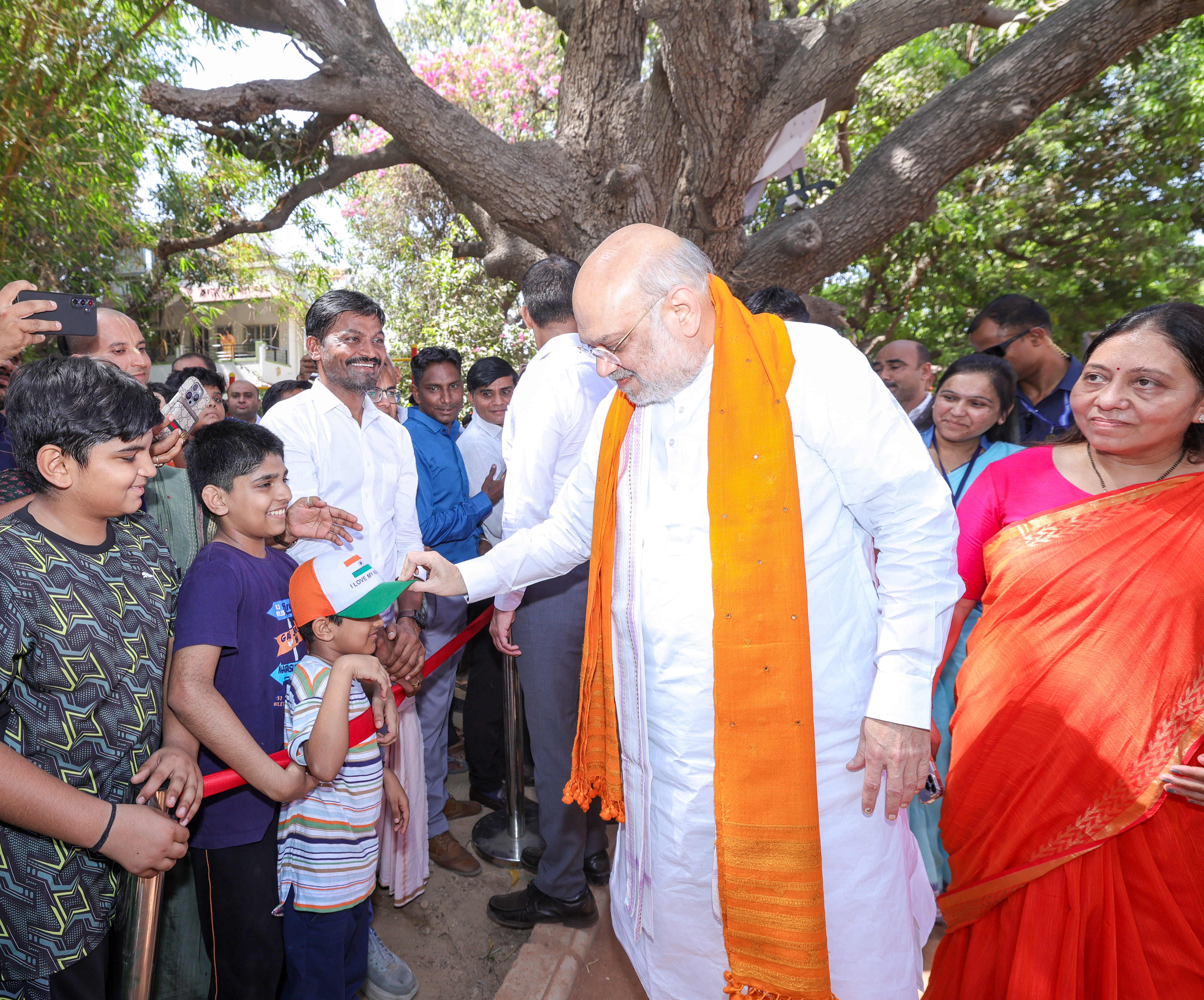 Union Home Minister and Minister of Cooperation Shri Amit Shah today inaugurated a newly constructed garden in Sector 1, built by the Gandhinagar Municipal Corporation, and inspected the newly constructed Sewage Treatment Plant in Kolvada & planted tree.
