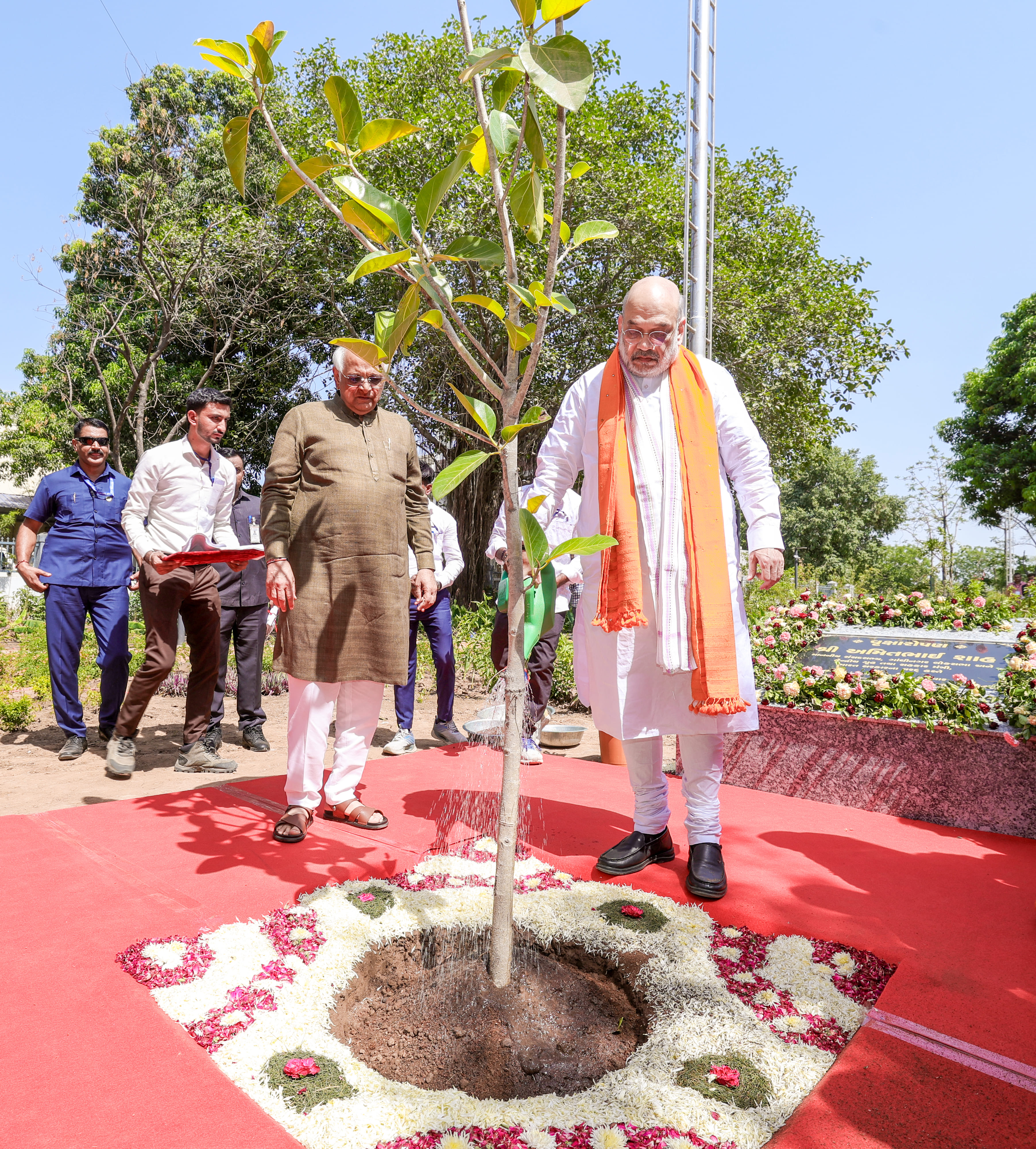 Union Home Minister and Minister of Cooperation Shri Amit Shah today inaugurated a newly constructed garden in Sector 1, built by the Gandhinagar Municipal Corporation, and inspected the newly constructed Sewage Treatment Plant in Kolvada & planted tree.