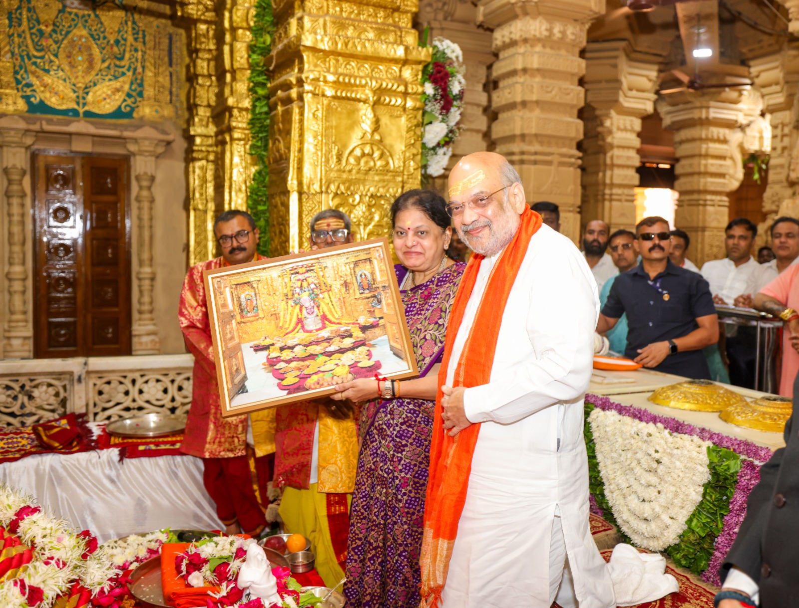 Union Home Minister and Minister of Cooperation, Shri Amit Shah, visits the Somnath Mahadev Temple in Gujarat and prays for the happiness, prosperity, and well-being of all.