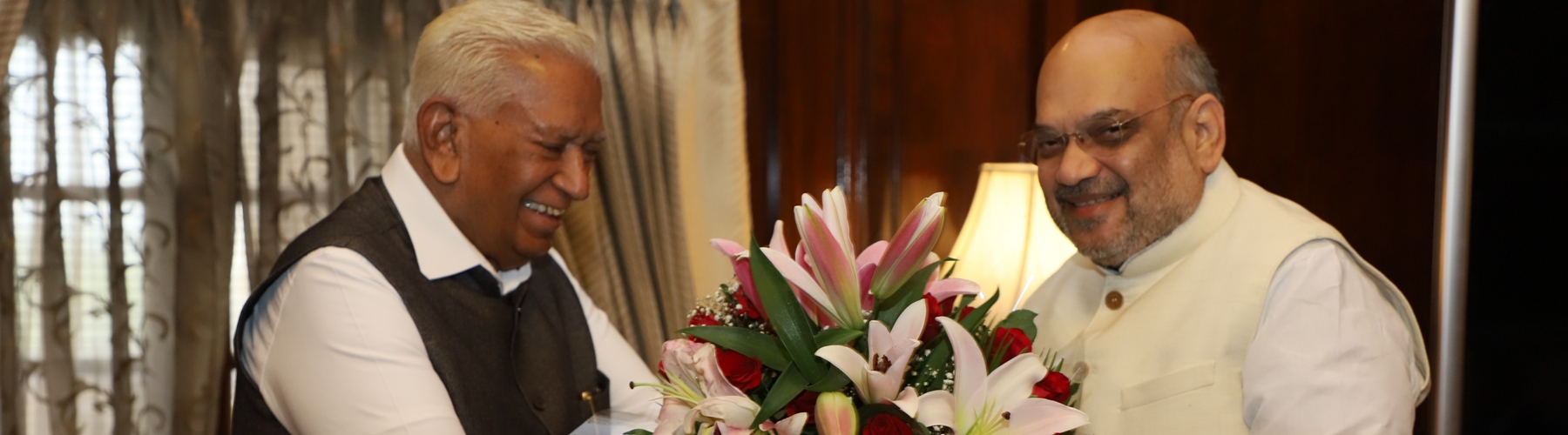 The Governor of Gujarat Shri Om Prakash Kohli calling on Union Home Minister, Shri Amit Shah in New Delhi on June 11, 2019.