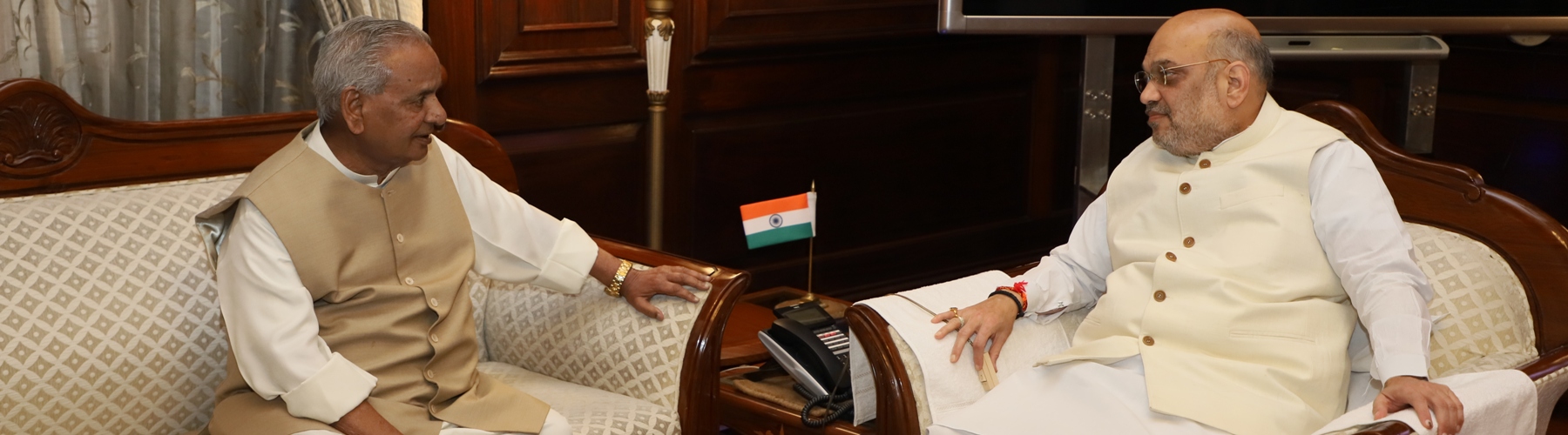 The Governor of Gujarat Shri Om Prakash Kohli calling on Union Home Minister, Shri Amit Shah in New Delhi on June 11, 2019.